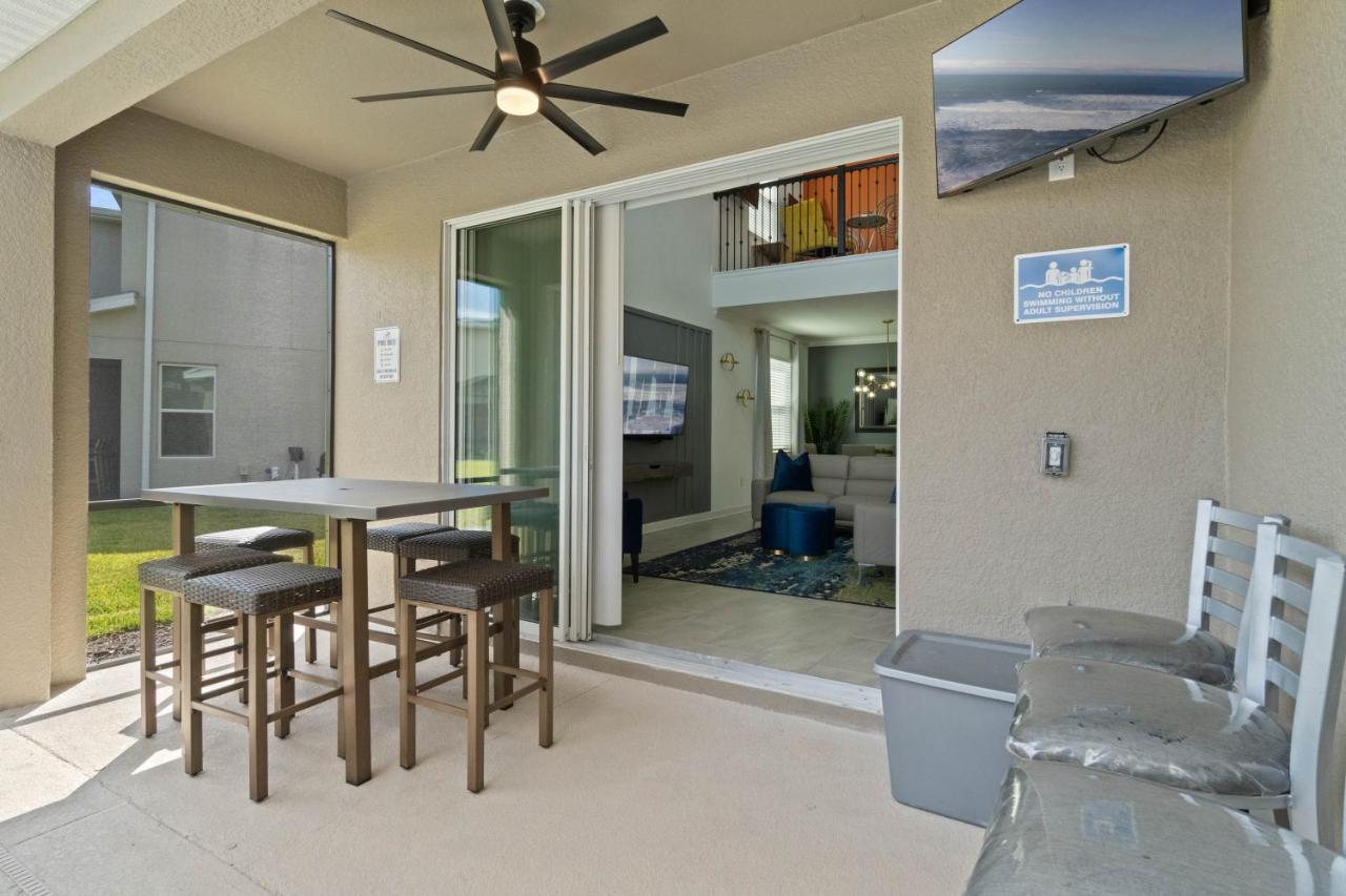 Beautiful Family Villa - Pool And Hot Tub - Near Disney World キシミー エクステリア 写真