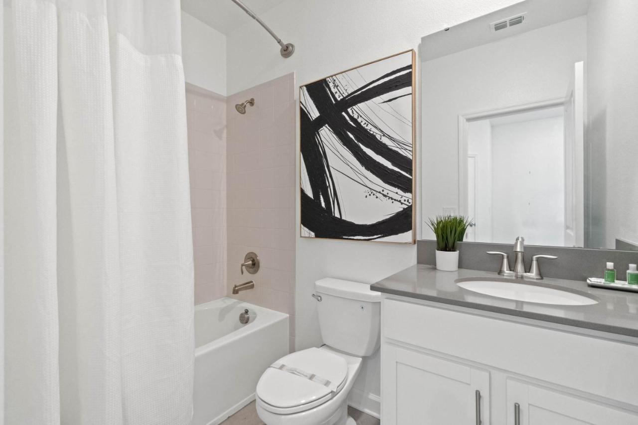 Beautiful Family Villa - Pool And Hot Tub - Near Disney World キシミー エクステリア 写真