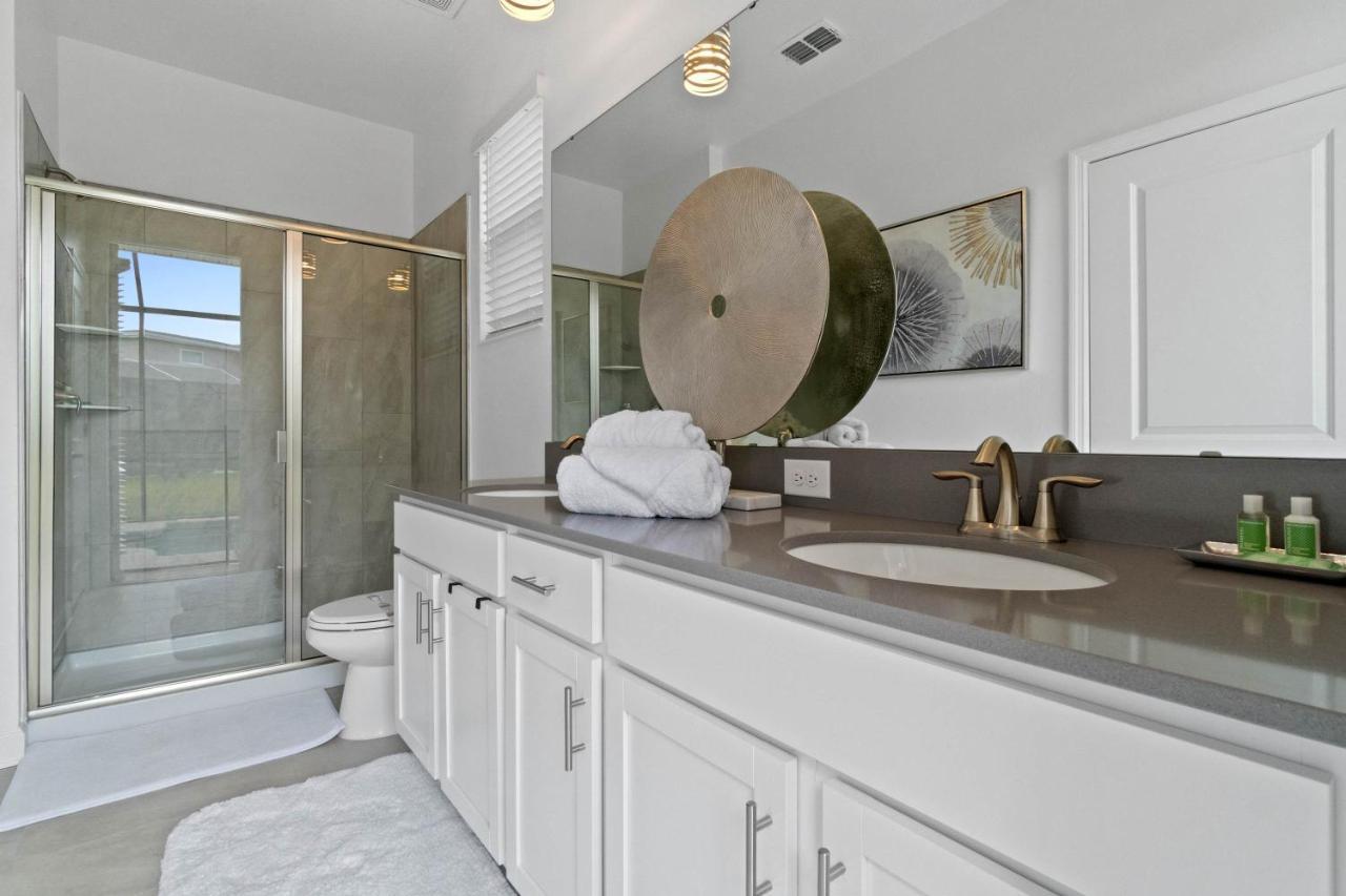 Beautiful Family Villa - Pool And Hot Tub - Near Disney World キシミー エクステリア 写真