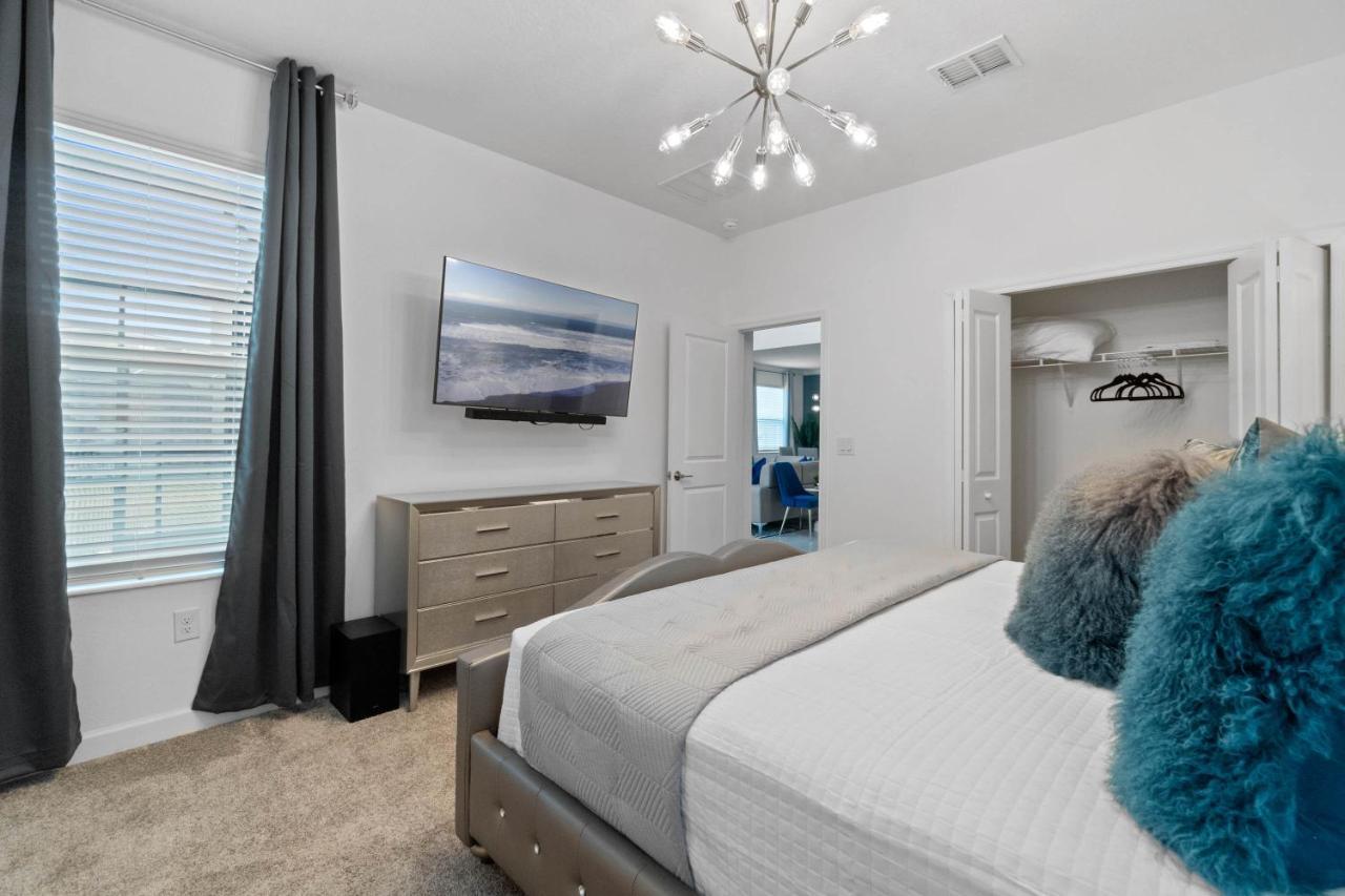 Beautiful Family Villa - Pool And Hot Tub - Near Disney World キシミー エクステリア 写真