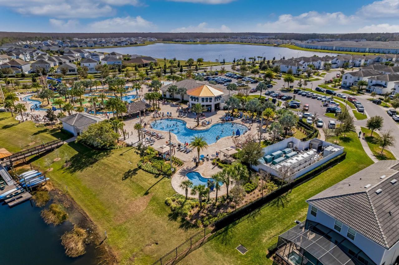 Beautiful Family Villa - Pool And Hot Tub - Near Disney World キシミー エクステリア 写真